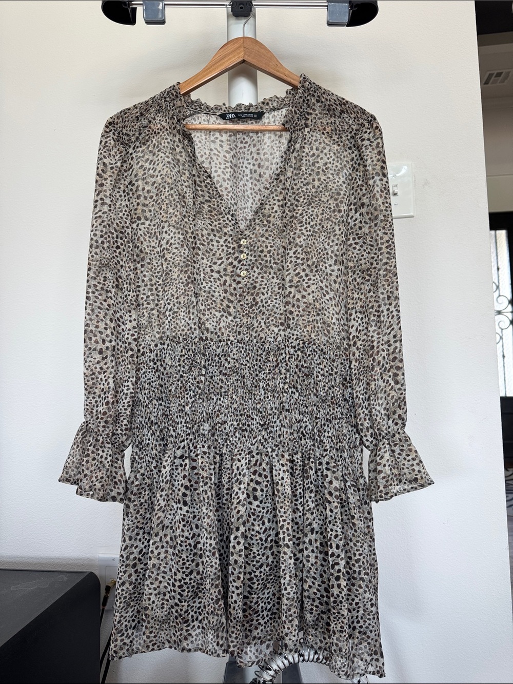 Zara Animal Print Smocked Long Sleeve mini dress Sz M Gray Brown Sheer Chiffon